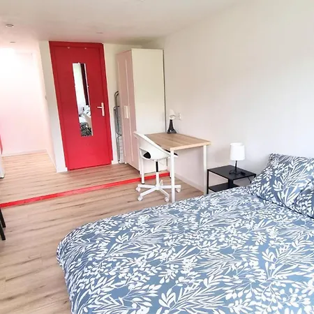 Le Petit Château Avesnois - Avec Terrasse Vue Sur Le Jardin Appartement Avesnes-sur-Helpe